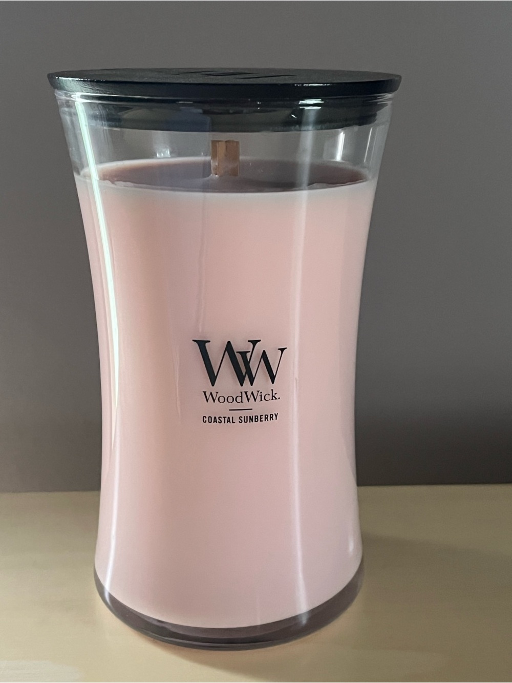 New WoodWick Coastal Sunberry Crackling Candle 21.5 Oz.